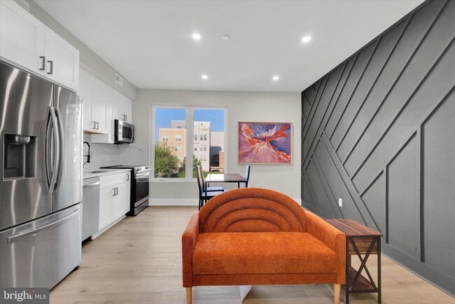 Building Photo - 1915 Benning Rd NE