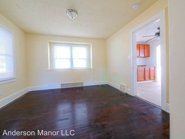 Building Photo - 3 br, 1 bath House - 1362 Chippewa