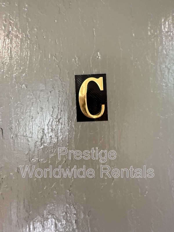 Foto del edificio - 1051 43rd St