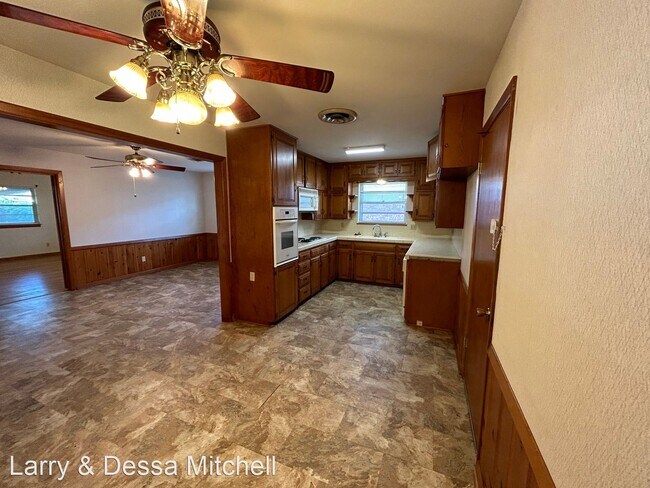 Building Photo - 3 br, 2 bath House - 3424 Marion