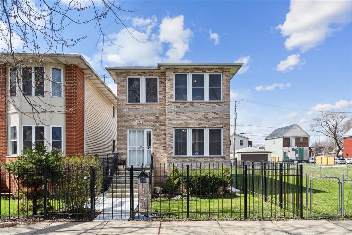 Foto principal - 6232 S Ada St