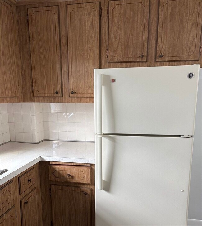 Foto del edificio - 103 Trapelo Rd