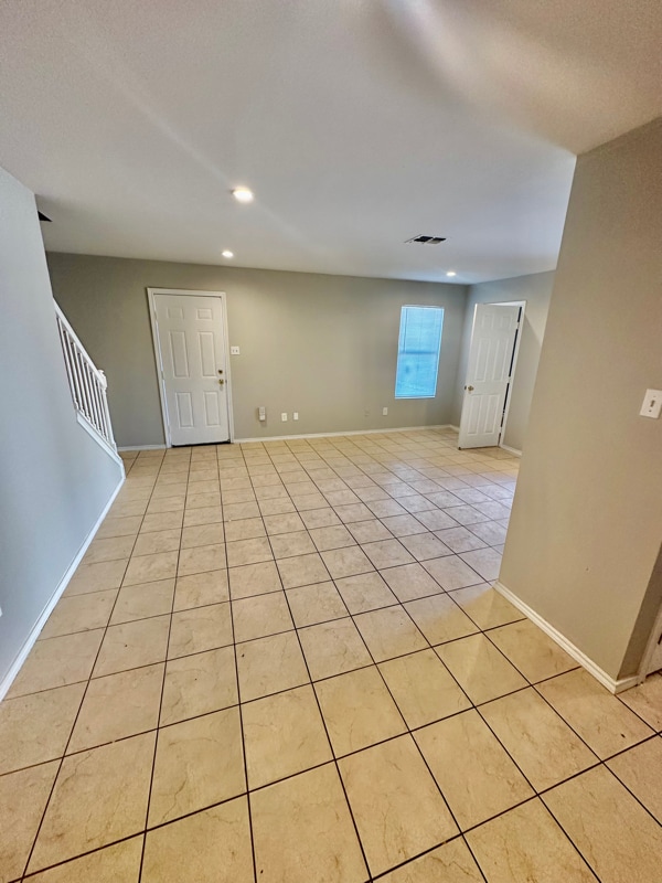 Building Photo - 768 Avondale Ave