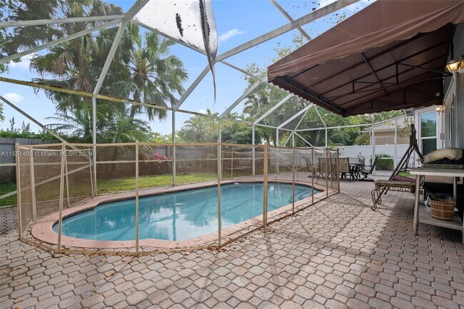Foto del edificio - 12724 NW 18th Ct