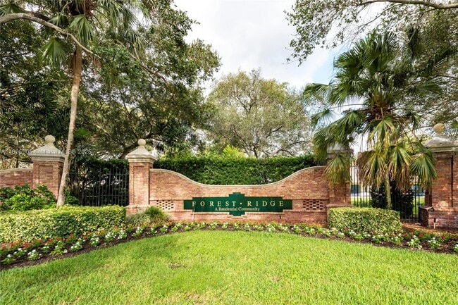 Building Photo - 2917 Myrtle Oak Cir