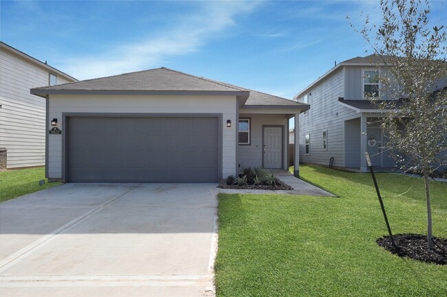 Building Photo - 16632 Aurora St