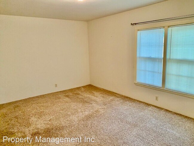 Building Photo - 2 br, 1 bath House - 705 Cline