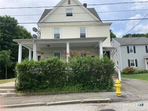 Building Photo - 43 Prescott St