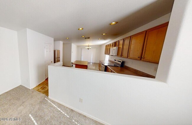 Building Photo - 3643 E Constitution Dr