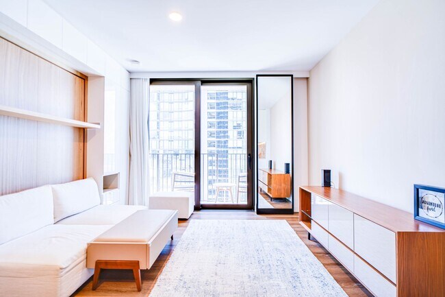 Foto del edificio - Larger Studio Unit with Lanai in Aalii