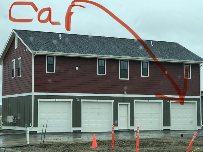 Foto del edificio - 6004 Farmstead Ave