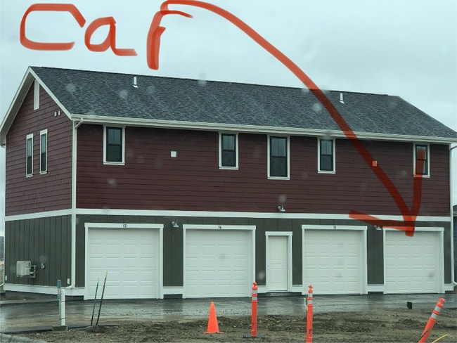 Building Photo - 6004 Farmstead Ave
