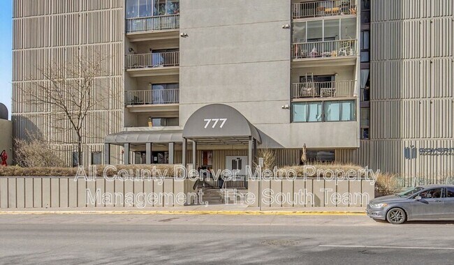 Building Photo - 777 N Washington St
