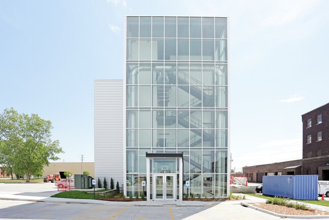 Building Photo - Virginia Square Apartments (100-103)