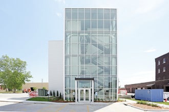 Building Photo - Virginia Square Apartments (100-103)