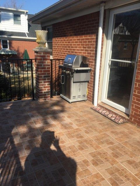 Deck - 1319 Selden Plz
