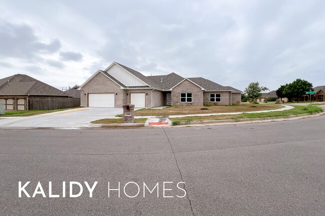 Building Photo - 12800 NW 6th St