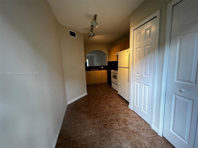 Foto del edificio - 2911 SE 13th Ave