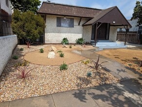 Building Photo - 3924 Huron Ave Building Photo - 3924 Huron Ave