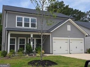 Building Photo - 2048 Boxwood Cir