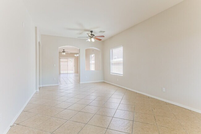 Foto del edificio - 2903 E Pinto Valley Rd
