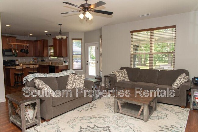 Foto del edificio - 71 Skycroft Dr