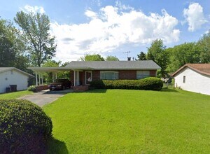 Building Photo - 4120 Shirley Dr