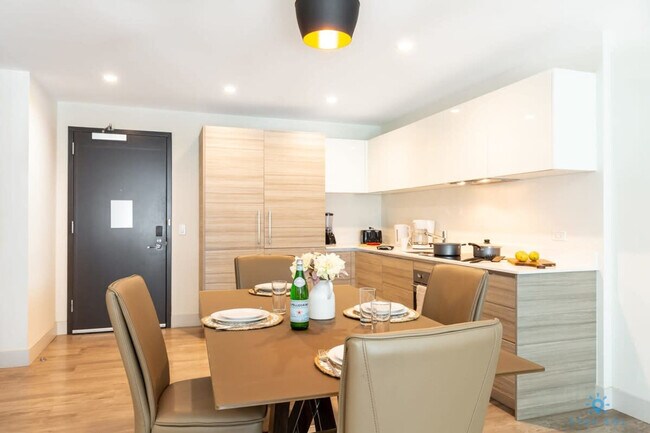 Foto del edificio - 111 N Ocean Dr