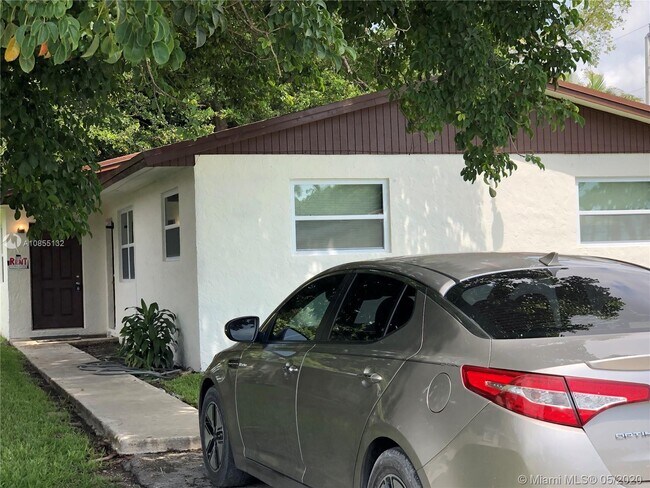 Building Photo - 25410 SW 107th Ct