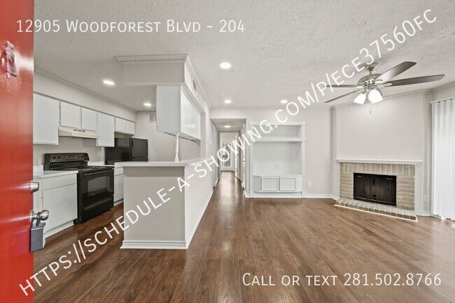 Foto del edificio - 12905 Woodforest Blvd