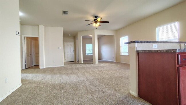 Foto del edificio - 13601 Coomer Path