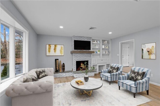 Foto del edificio - 141 Congdon Rd