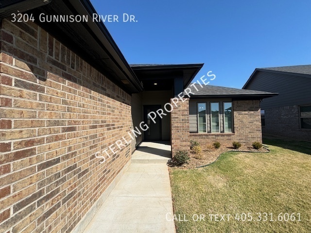 Building Photo - New Construction Gem in Castlewood Trails!