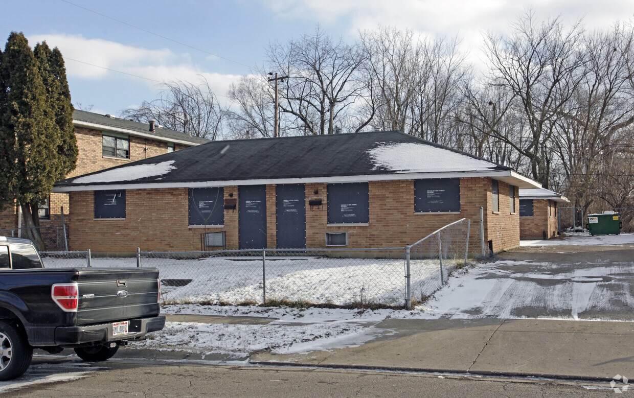 Foto del edificio - 3924 Lori Sue Ave