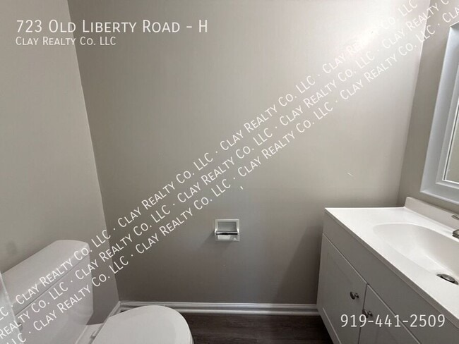 Building Photo - 723 Old Liberty Rd