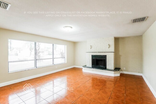 Foto del edificio - 6700 NW 22nd Ct