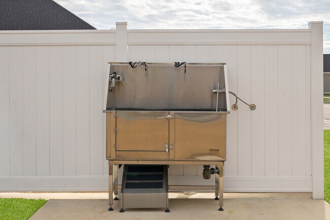 Foto del edificio - The Cottages Dothan