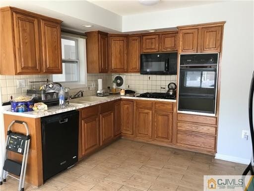 Foto principal - 109 Chestnut St