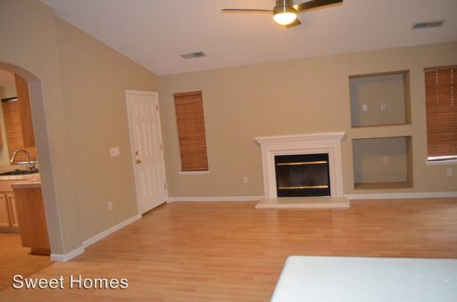 Building Photo - 8335 Adagio Way