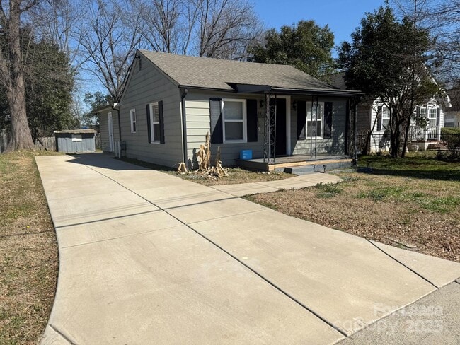 Building Photo - 3216 Boyd St