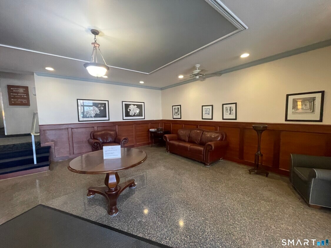 Foto del edificio - 39 Glenbrook Rd