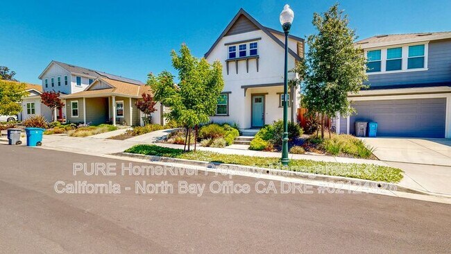 Building Photo - 1718 Linden Ln