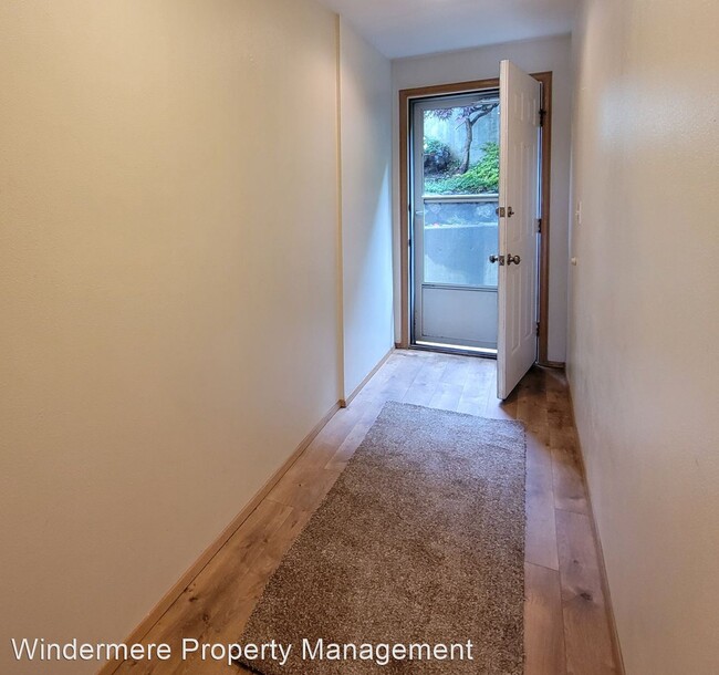 Building Photo - 1 br, 1 bath House - 1127 WHEATON WAY #A2