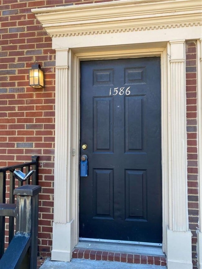 Building Photo - 1586 Pirkle Rd