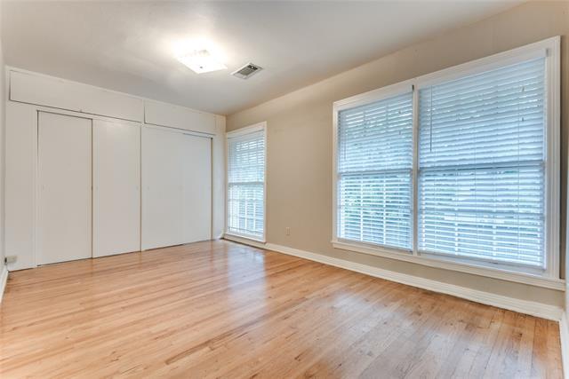 Foto del edificio - 5336 Glenwick Ln