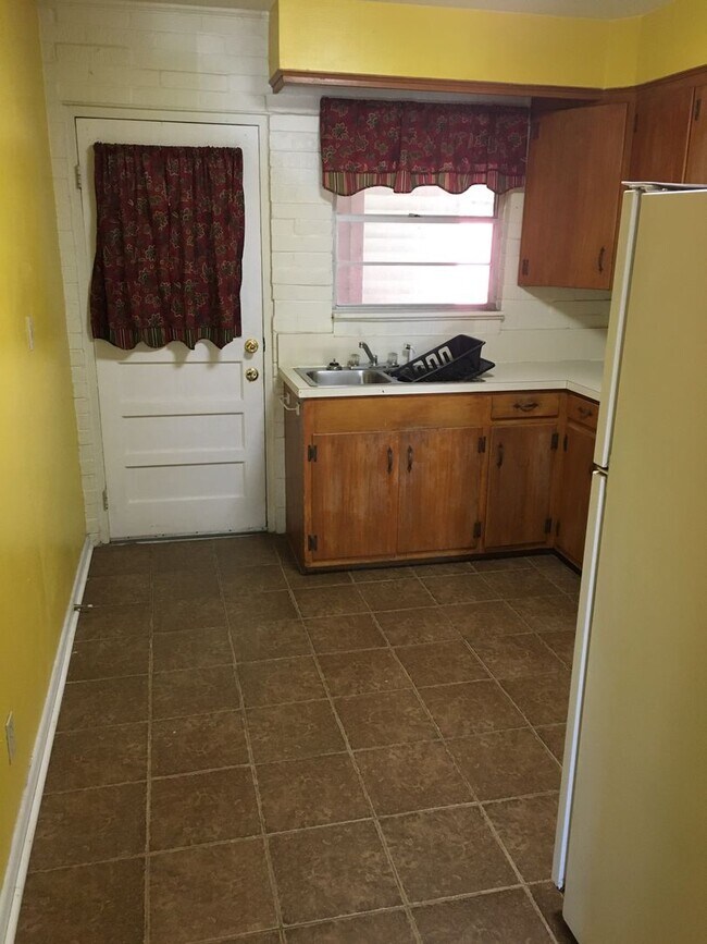 Foto del edificio - 410-412 S Blair St