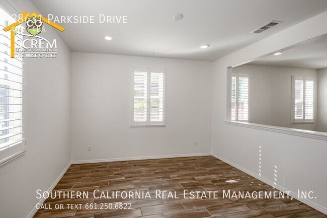 Foto del edificio - 28631 Parkside Dr