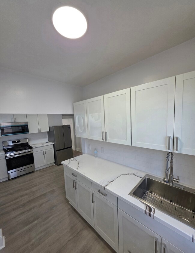 Foto del edificio - 267 New York Ave