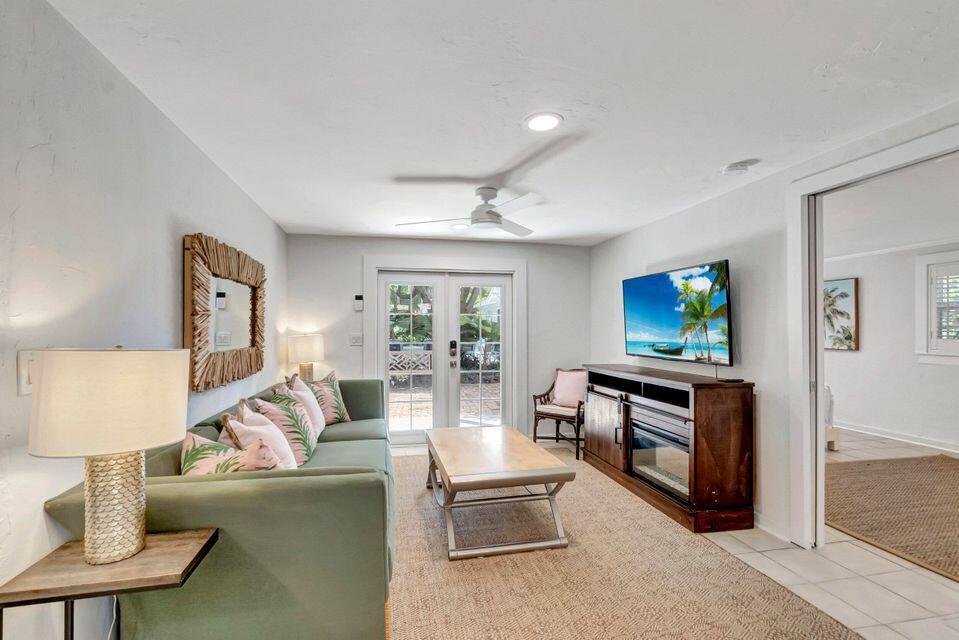 Foto principal - 235 Dyer Rd