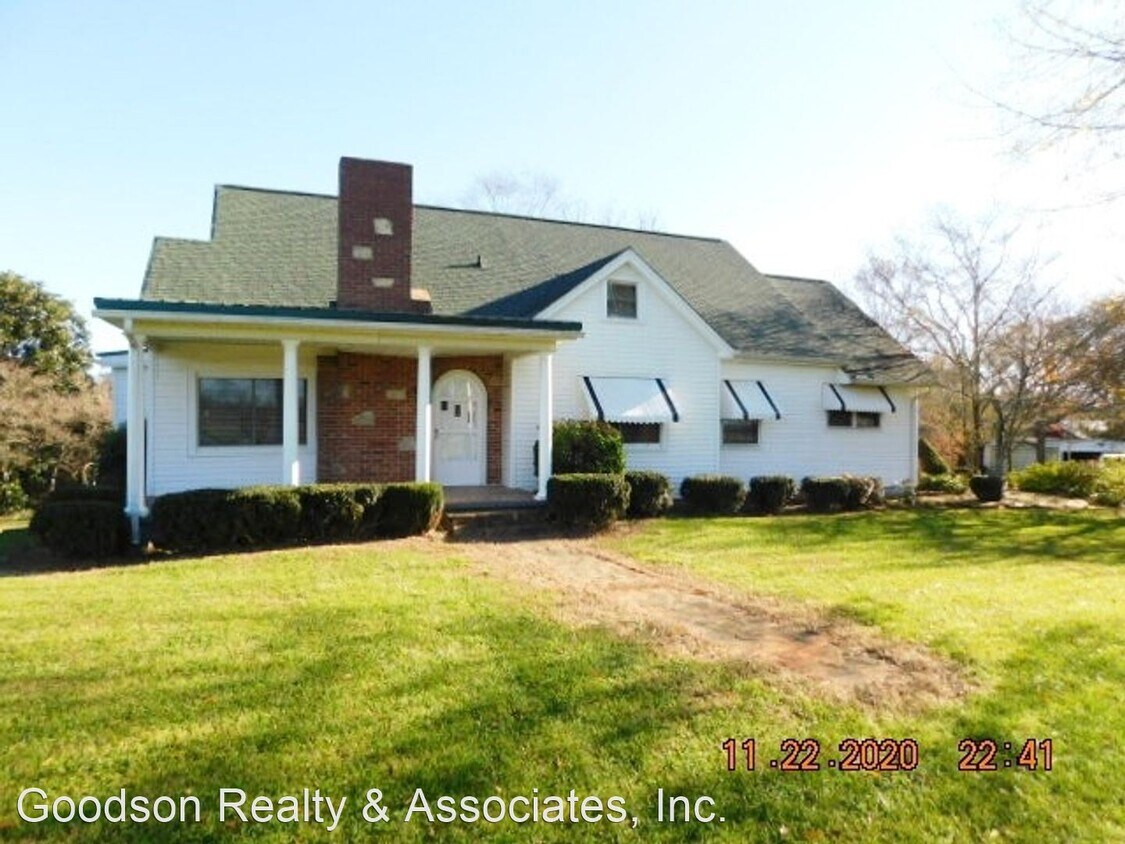 Primary Photo - 3 br, 2 bath House - 2085 Shoal Road